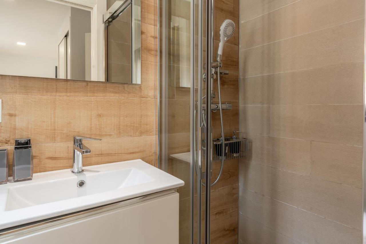 גרנדה Tuguest Gran Via Apartments מראה חיצוני תמונה