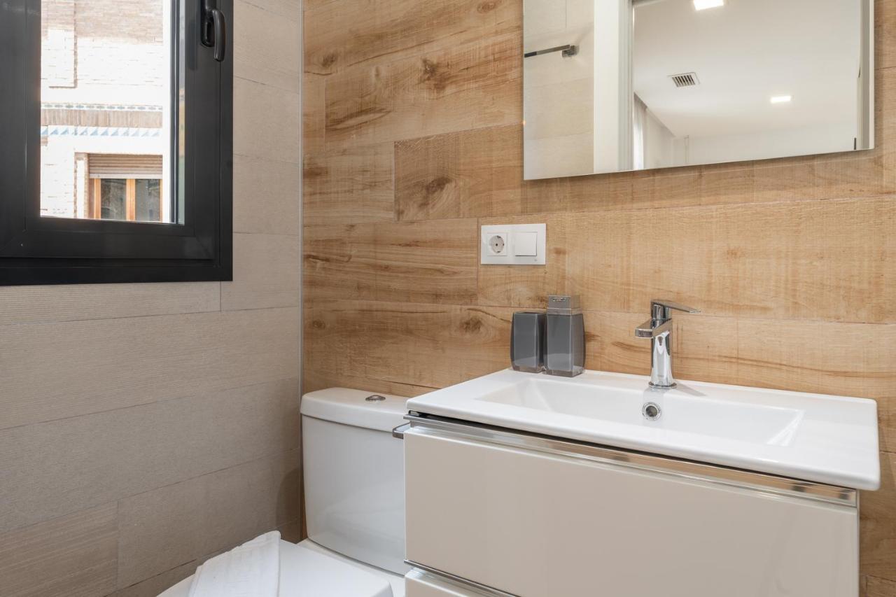 גרנדה Tuguest Gran Via Apartments מראה חיצוני תמונה